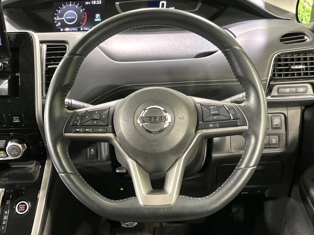 NISSAN SERENA  S-HYBRID 4WD 2016