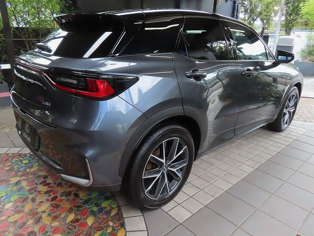 TOYOTA LEXUS LBX 2024