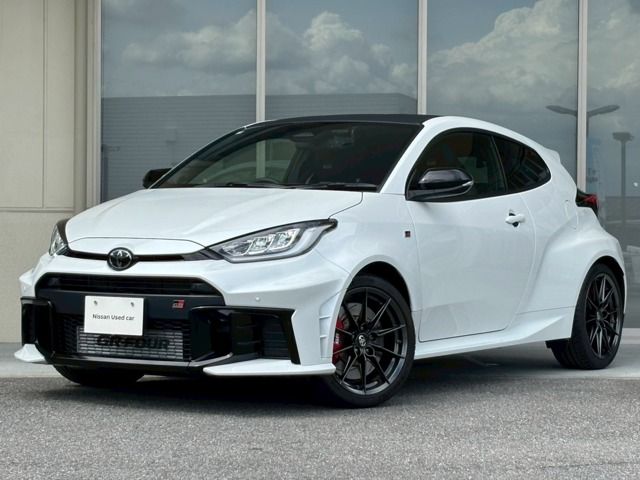 TOYOTA GR YARIS 2025