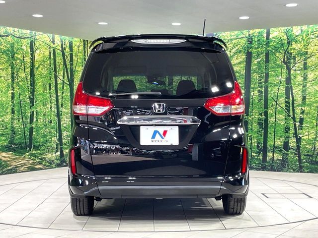 HONDA FREED plus 2017