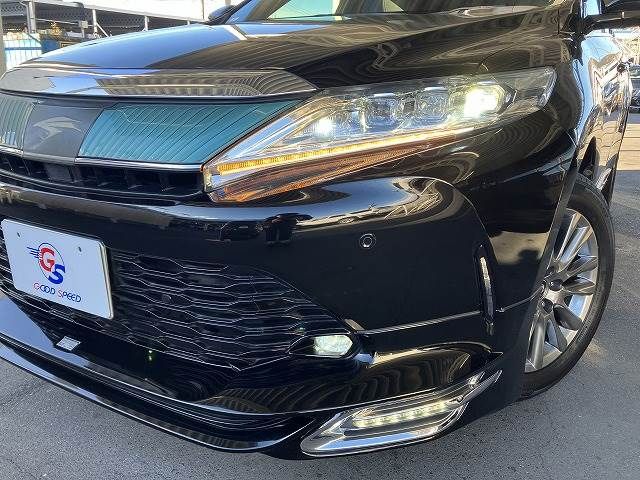 TOYOTA HARRIER 2WD 2017