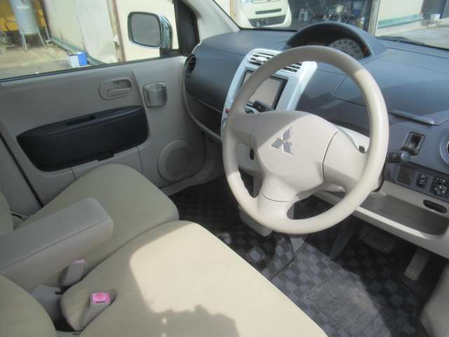 MITSUBISHI eK WAGON 2013