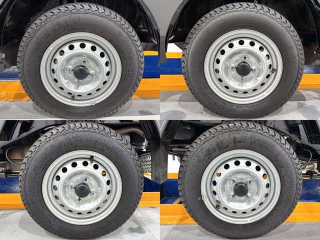 DAIHATSU HIJET truck 4WD 2022