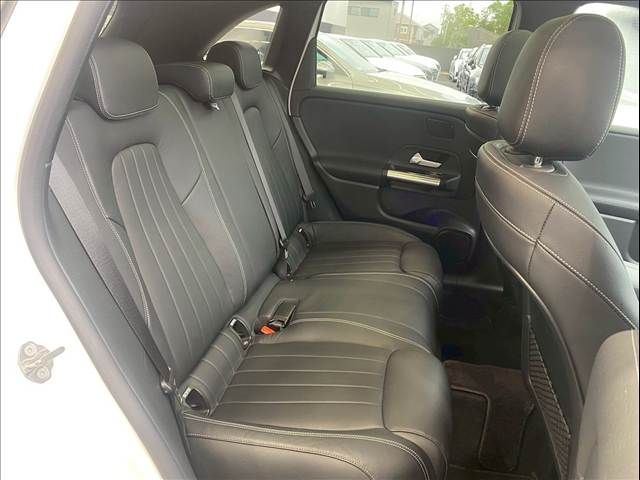 MERCEDES BENZ MERCEDES BENZ B class 2021