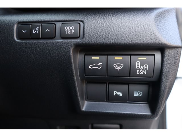 TOYOTA LEXUS RC F 2023