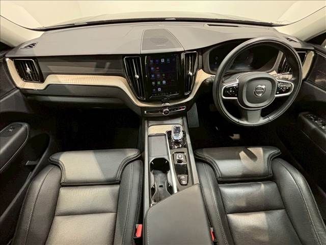 VOLVO VOLVO XC60 2022