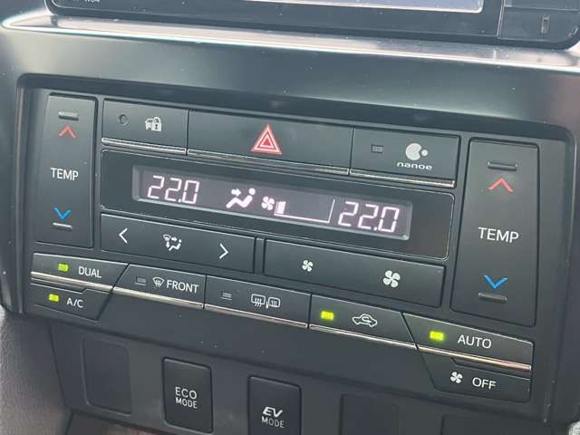 TOYOTA CAMRY HYBRID 2015