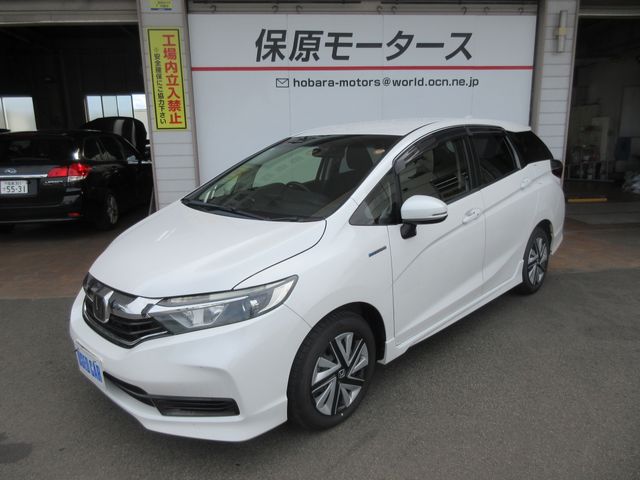 HONDA SHUTTLE HYBRID 2020