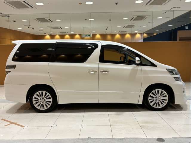 TOYOTA VELLFIRE 4WD 2013