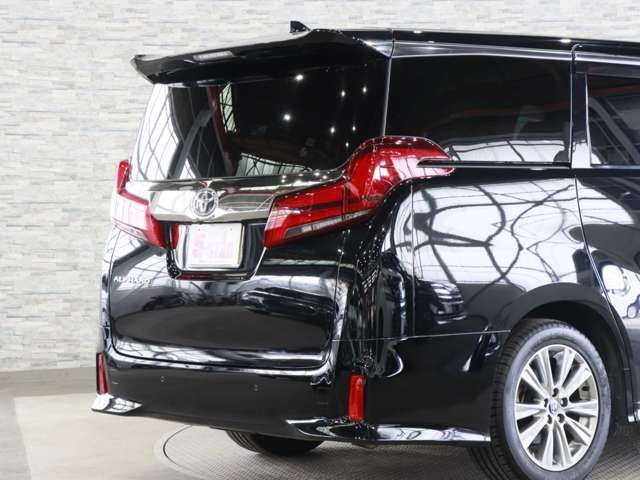 TOYOTA ALPHARD 2020