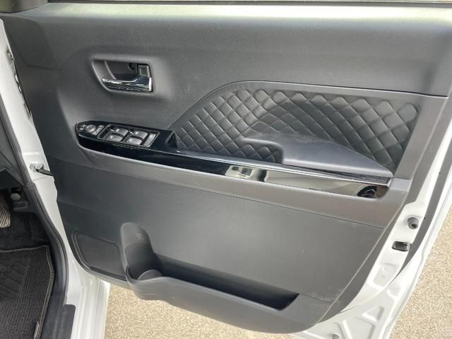 DAIHATSU TANTO CUSTOM 4WD 2021