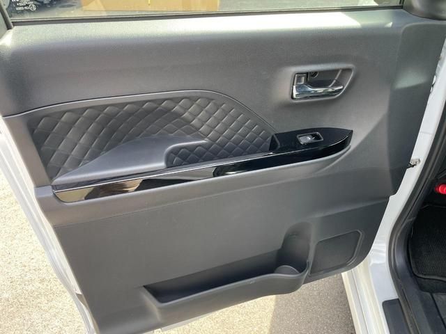 DAIHATSU TANTO CUSTOM 4WD 2021