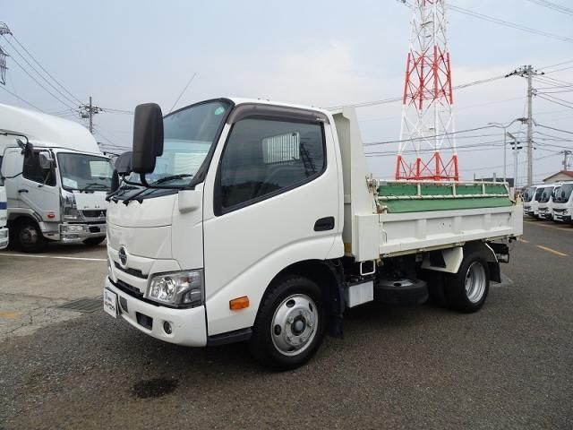 HINO DUTRO 2021