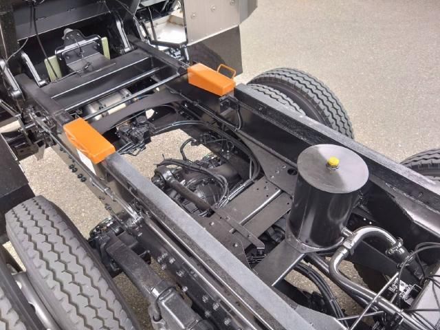 MITSUBISHI FUSOU SUPER GREAT 2024