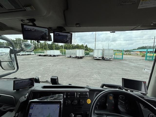 MITSUBISHI FUSOU SUPER GREAT 2019