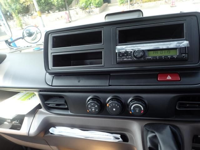 MITSUBISHI CANTER 2025