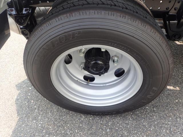 MITSUBISHI CANTER 2025