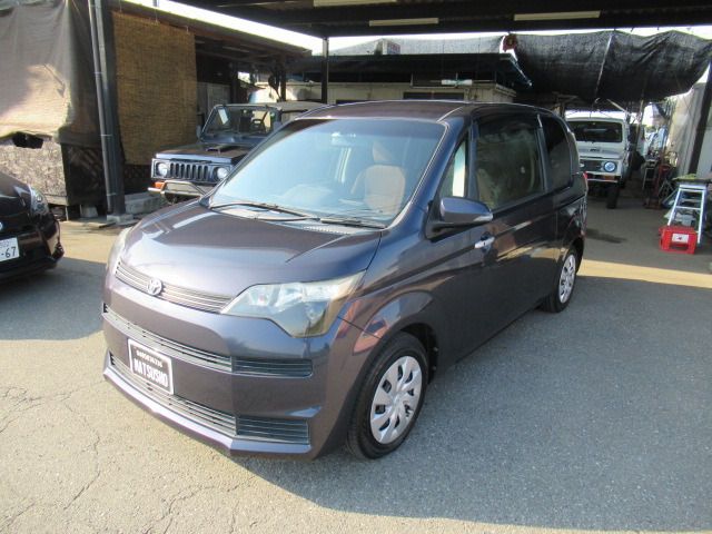 TOYOTA SPADE 2013