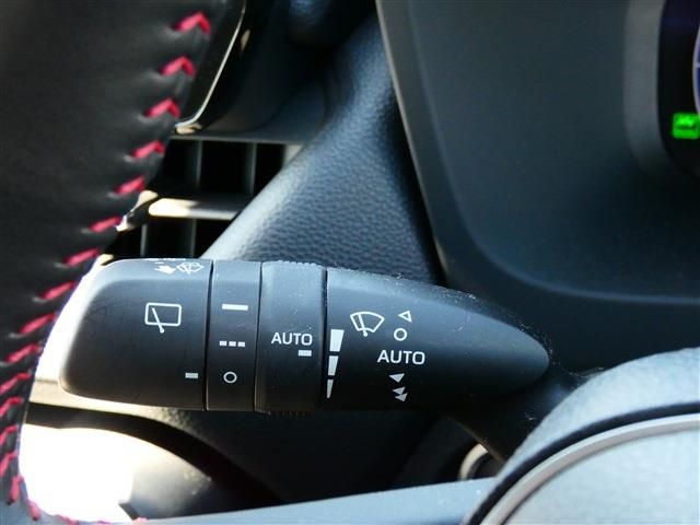 TOYOTA RAV4 PHV 2023