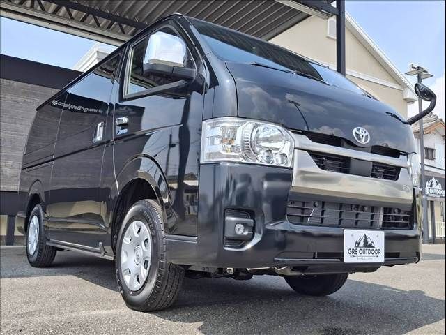 TOYOTA HIACE van 4WD 2025