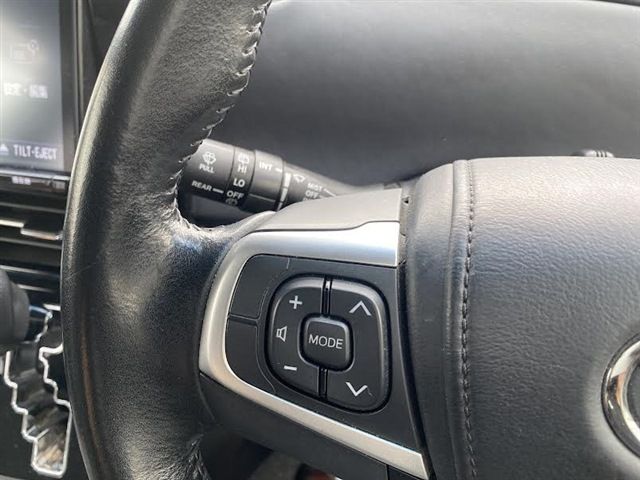 TOYOTA ESTIMA HYBRID 4WD 2017