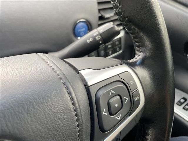 TOYOTA ESTIMA HYBRID 4WD 2017