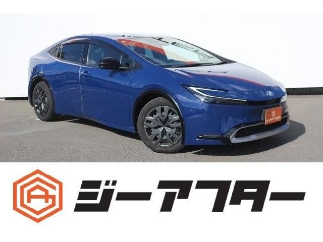 TOYOTA PRIUS PHV 2023