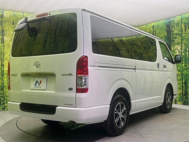 TOYOTA HIACE van 2WD 2025
