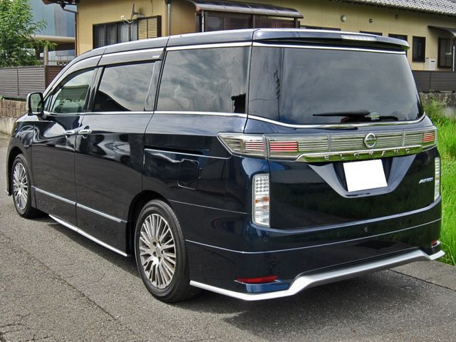 NISSAN ELGRAND  4WD 2021