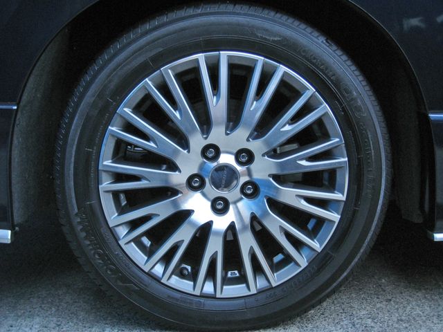 NISSAN ELGRAND  4WD 2021