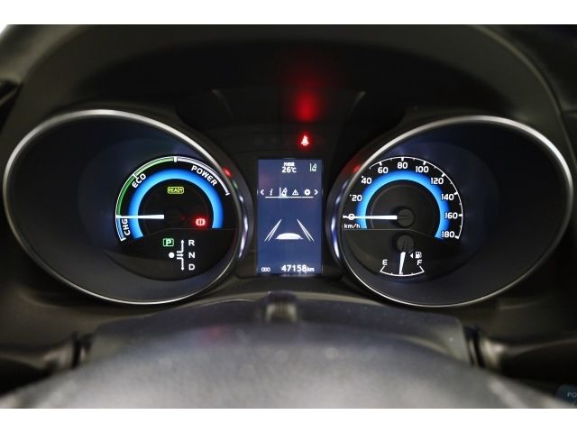 TOYOTA AURIS HYBRID 2016