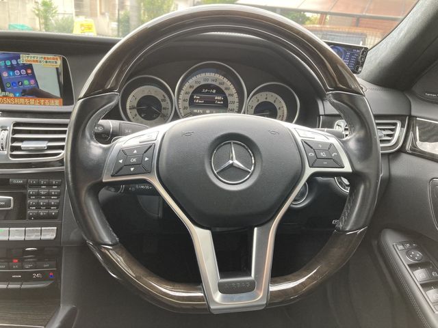 MERCEDES BENZ MERCEDES BENZ E class sedan 2013