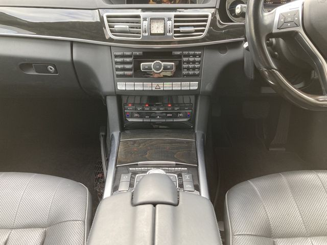 MERCEDES BENZ MERCEDES BENZ E class sedan 2013