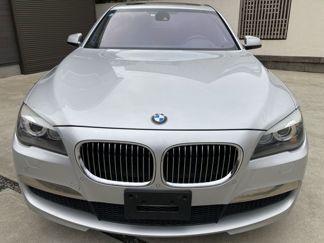 BMW BMW Active Hybrid 7 2011