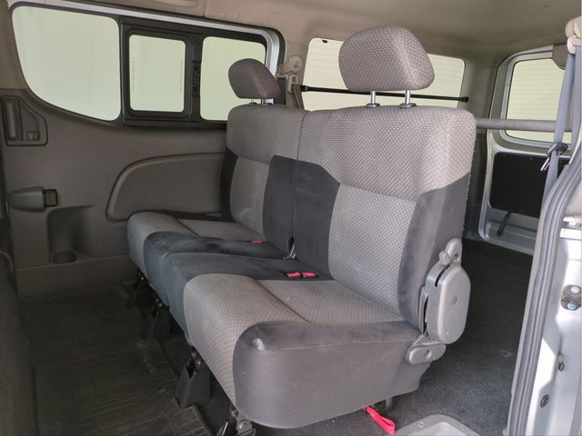 NISSAN NV350 CARAVAN 2012