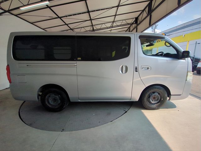 NISSAN NV350 CARAVAN 2012
