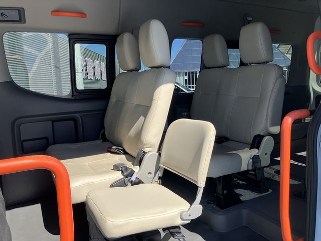 NISSAN NV350 CARAVAN 4WD 2019