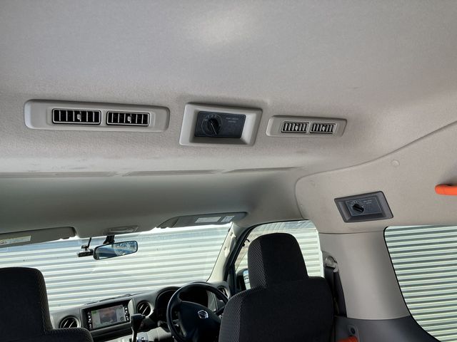 NISSAN NV350 CARAVAN 4WD 2019