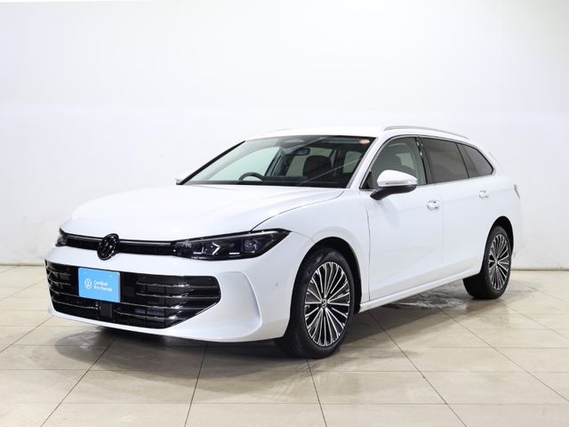 VOLKSWAGEN VOLKSWAGEN PASSAT wagon  4WD 2025