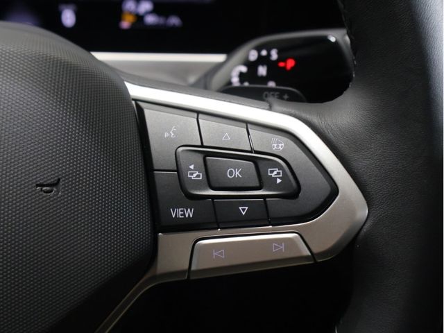 VOLKSWAGEN VOLKSWAGEN PASSAT wagon  4WD 2025