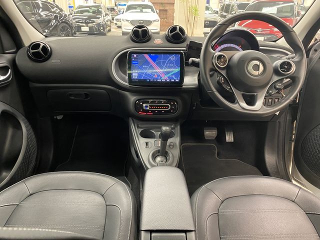 MCC SMART FORFOUR 2019