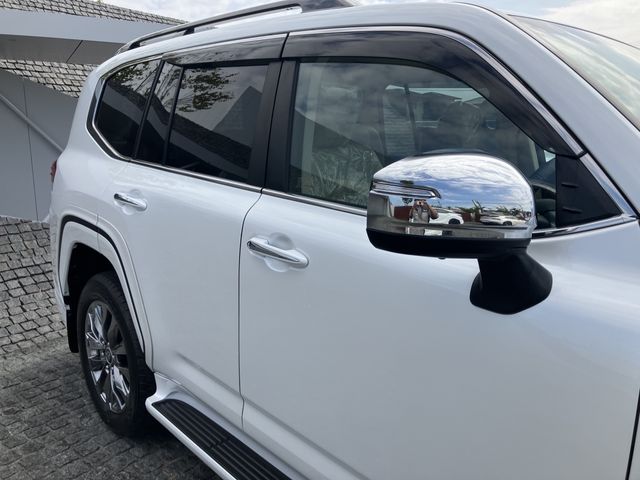 TOYOTA LANDCRUISER wagon 2024