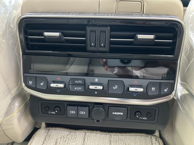 TOYOTA LANDCRUISER wagon 2024