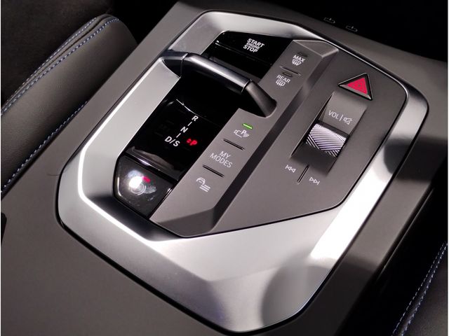 BMW BMW 1series 2024