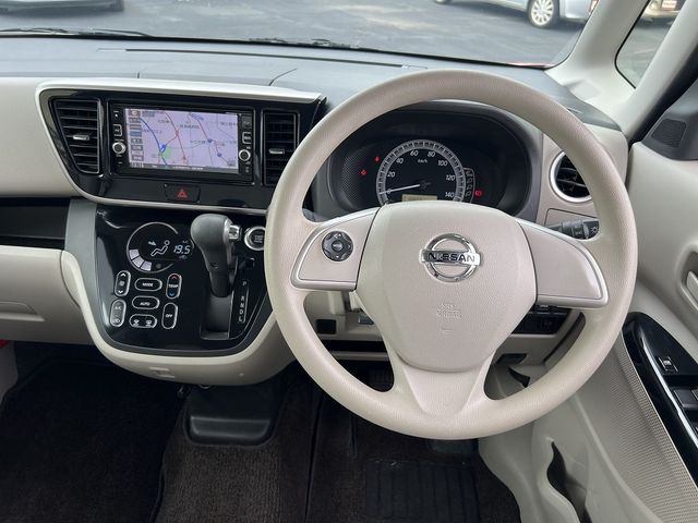 NISSAN DAYZ ROOX 2017