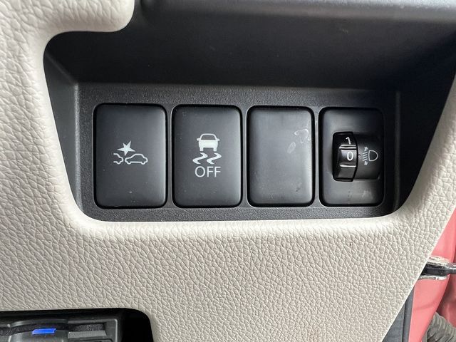 NISSAN DAYZ ROOX 2017