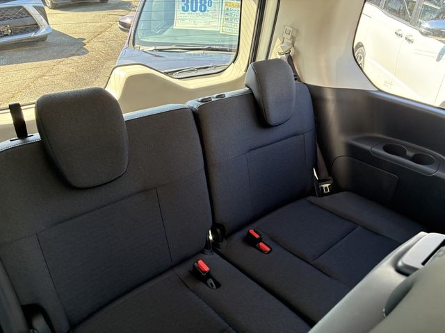 NISSAN SERENA  WG 4WD 2023