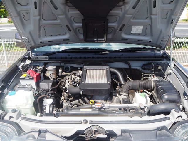 SUZUKI JIMNY 4WD 2013