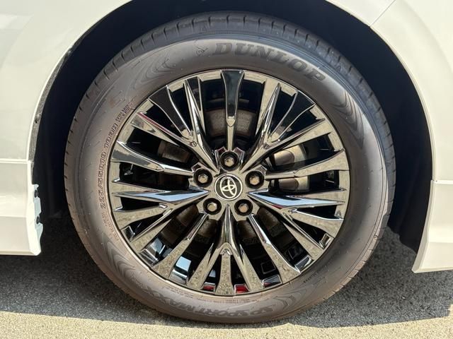 TOYOTA VELLFIRE  HYBRID 2024