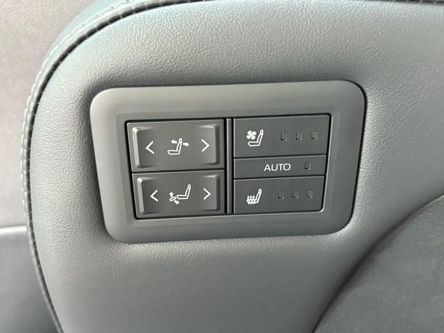 TOYOTA VELLFIRE  HYBRID 2024